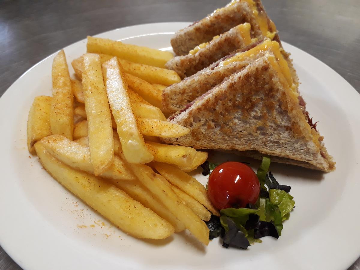 Steytlerville Royal Hotel 外观 照片